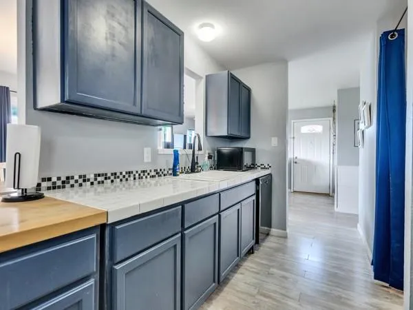 16531 Lewis Scott Road Jamaica Beach, TX 77554
