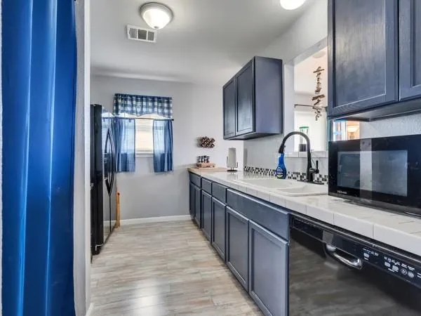 16531 Lewis Scott Road Jamaica Beach, TX 77554