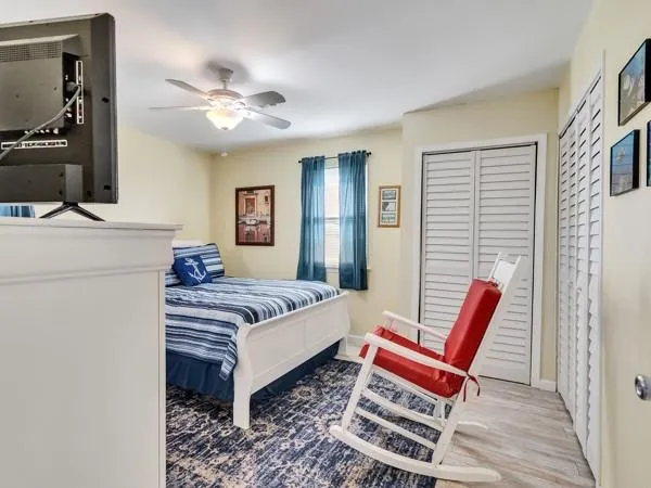 16531 Lewis Scott Road Jamaica Beach, TX 77554