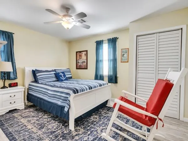 16531 Lewis Scott Road Jamaica Beach, TX 77554