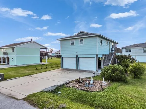 16531 Lewis Scott Road Jamaica Beach, TX 77554