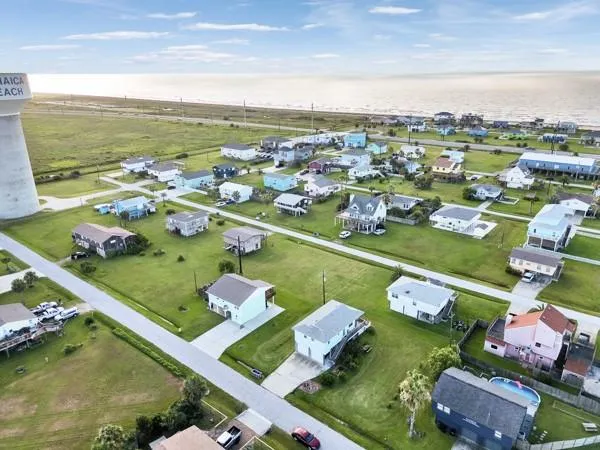 16531 Lewis Scott Road Jamaica Beach, TX 77554