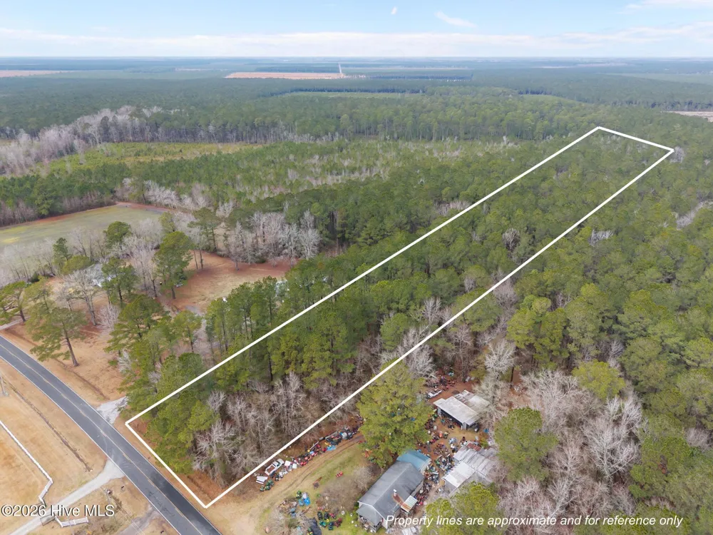 1363 Deppe Loop Road Maysville, NC 28555
