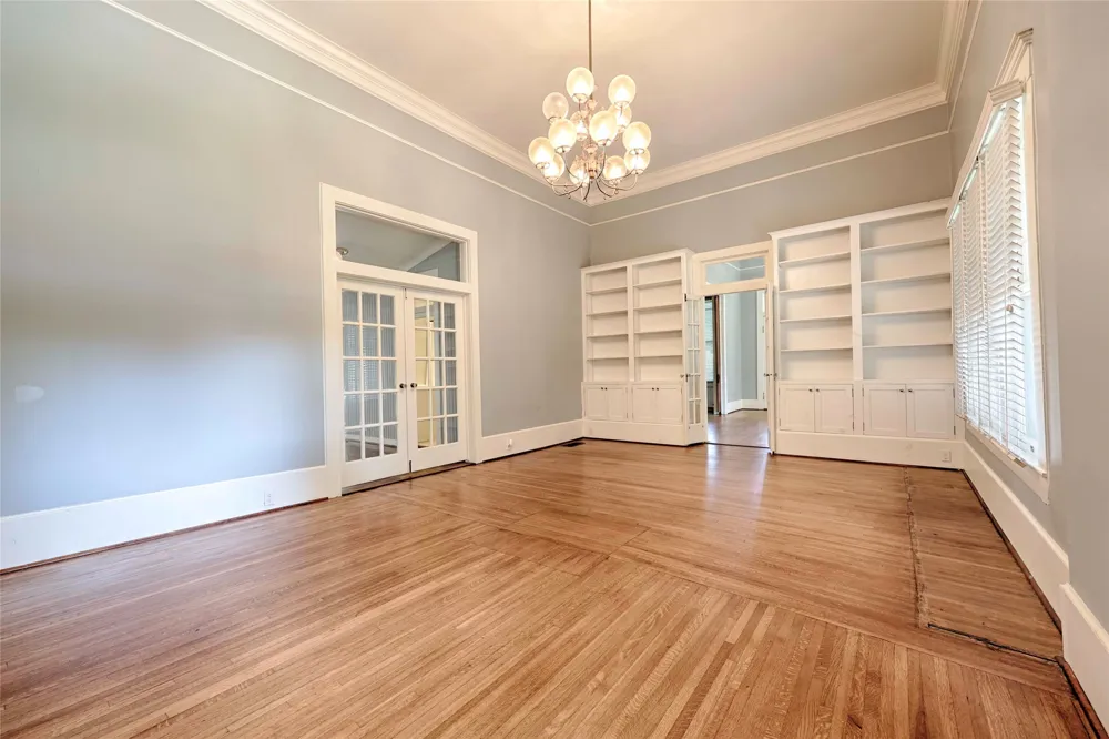 350 Madison Street La Grange, TX 78945