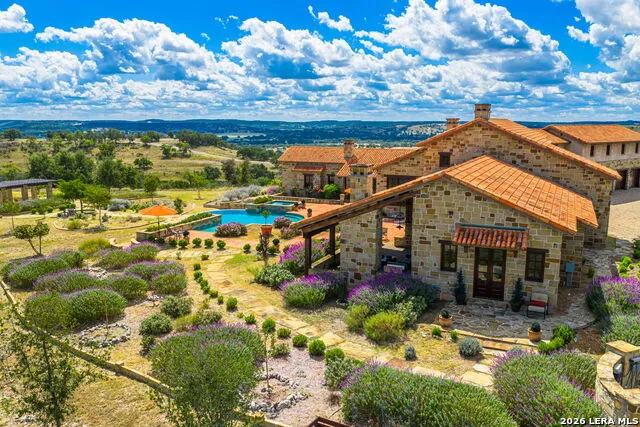 250 HIDDEN HILLS RANCH Camp Verde, TX 78010