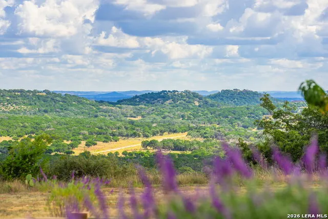 250 HIDDEN HILLS RANCH Camp Verde, TX 78010