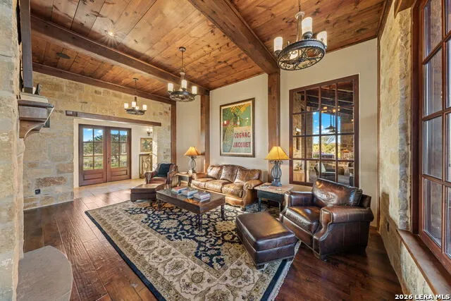 250 HIDDEN HILLS RANCH Camp Verde, TX 78010