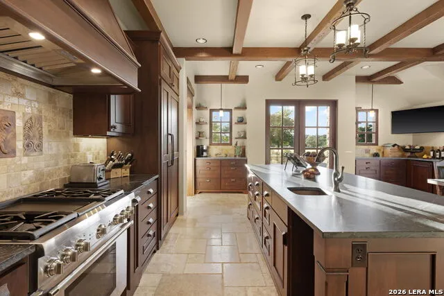 250 HIDDEN HILLS RANCH Camp Verde, TX 78010