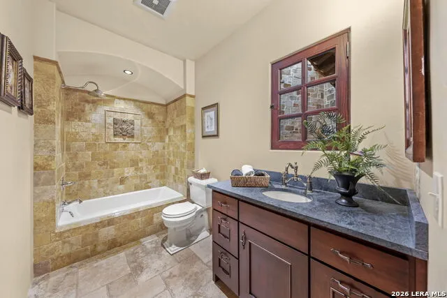 250 HIDDEN HILLS RANCH Camp Verde, TX 78010