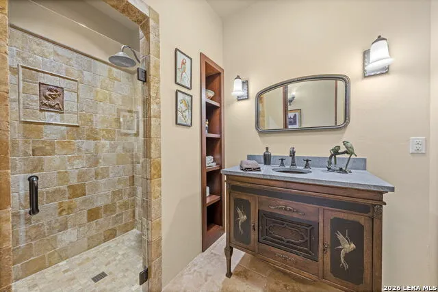 250 HIDDEN HILLS RANCH Camp Verde, TX 78010