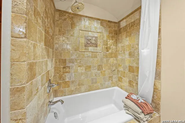 250 HIDDEN HILLS RANCH Camp Verde, TX 78010
