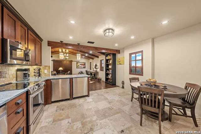 250 HIDDEN HILLS RANCH Camp Verde, TX 78010