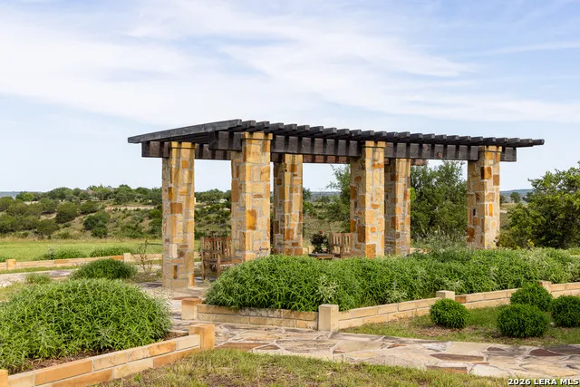 250 HIDDEN HILLS RANCH Camp Verde, TX 78010