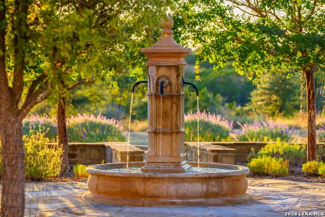 250 HIDDEN HILLS RANCH Camp Verde, TX 78010