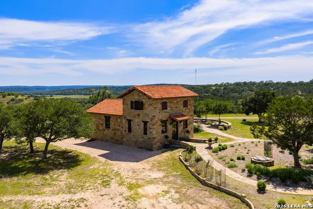 250 HIDDEN HILLS RANCH Camp Verde, TX 78010