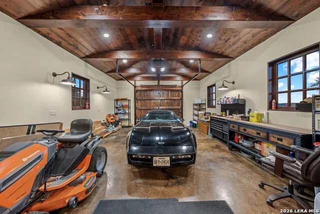 250 HIDDEN HILLS RANCH Camp Verde, TX 78010
