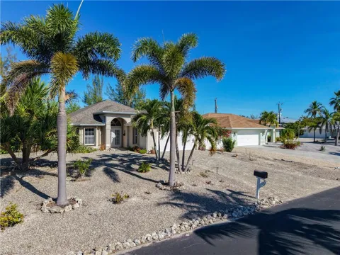 3472 Manatee Drive