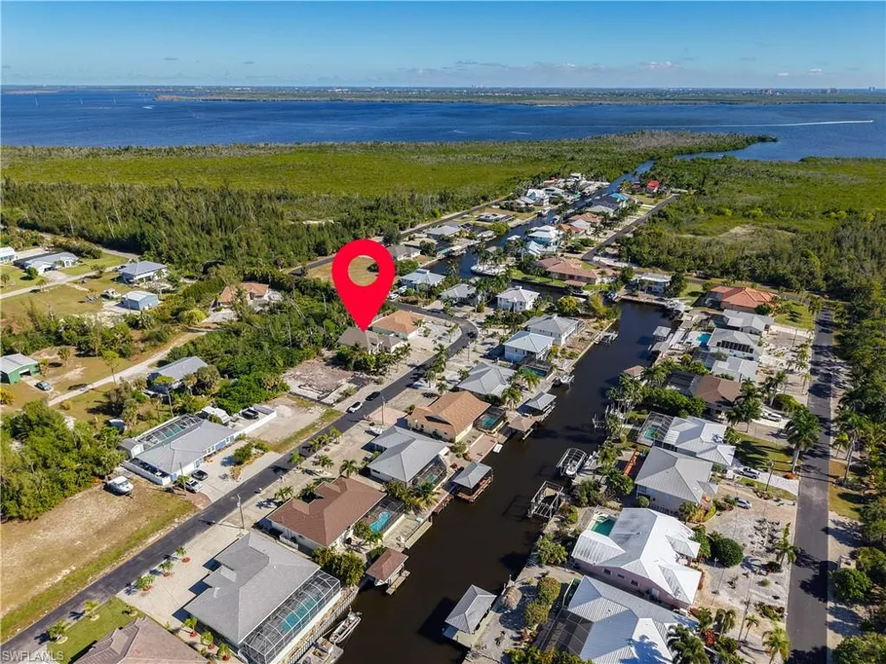 3472 Manatee Drive St. James City, FL 33956