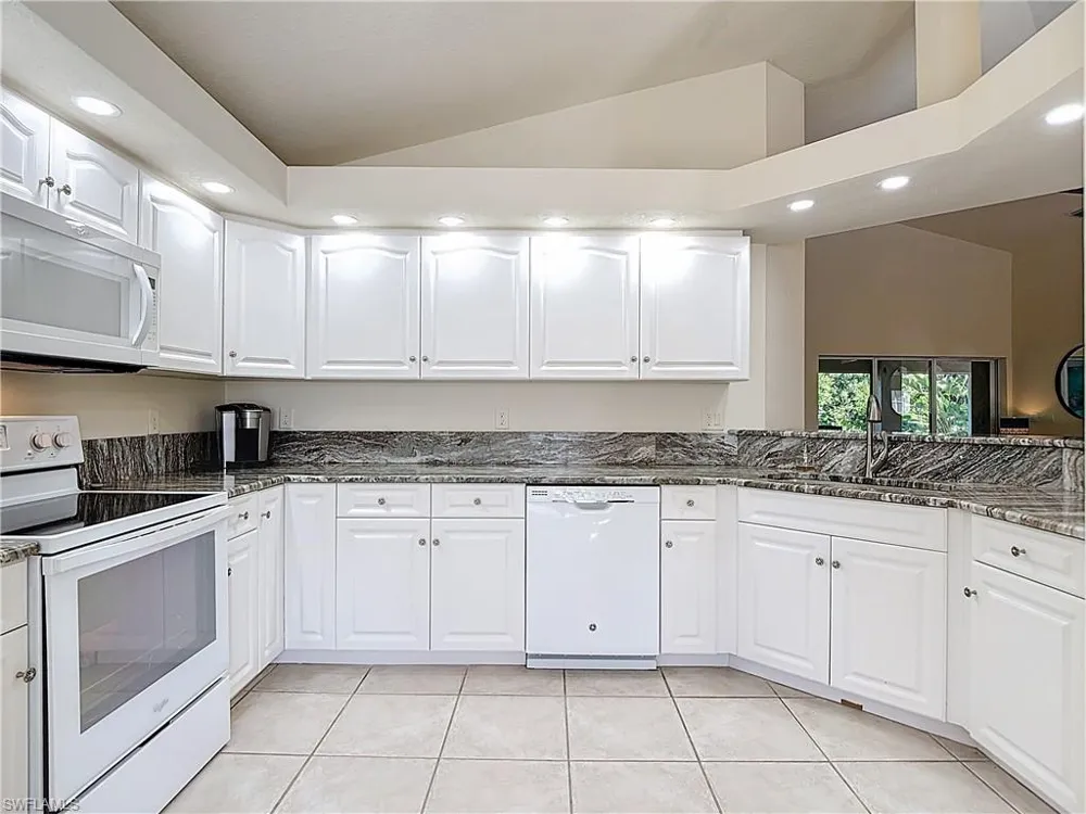 3472 Manatee Drive St. James City, FL 33956