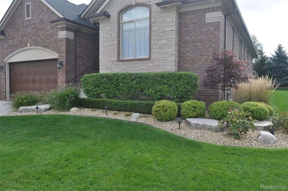 62735 Franklin Park Drive Washington Township, MI 48094