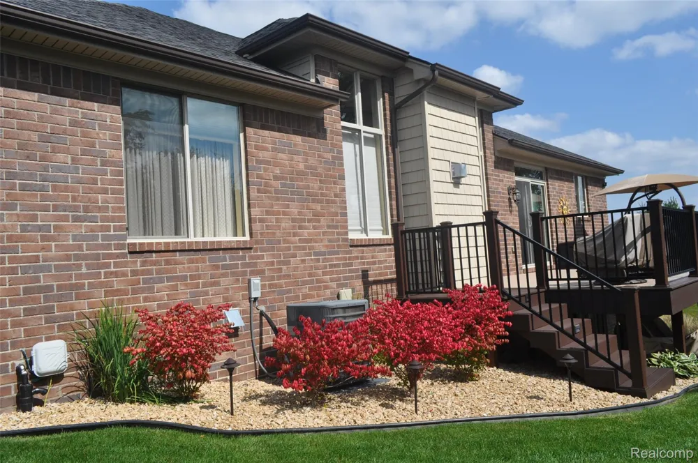 62735 Franklin Park Drive Washington Township, MI 48094