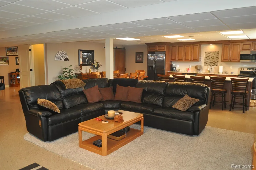 62735 Franklin Park Drive Washington Township, MI 48094