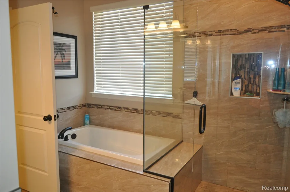 62735 Franklin Park Drive Washington Township, MI 48094