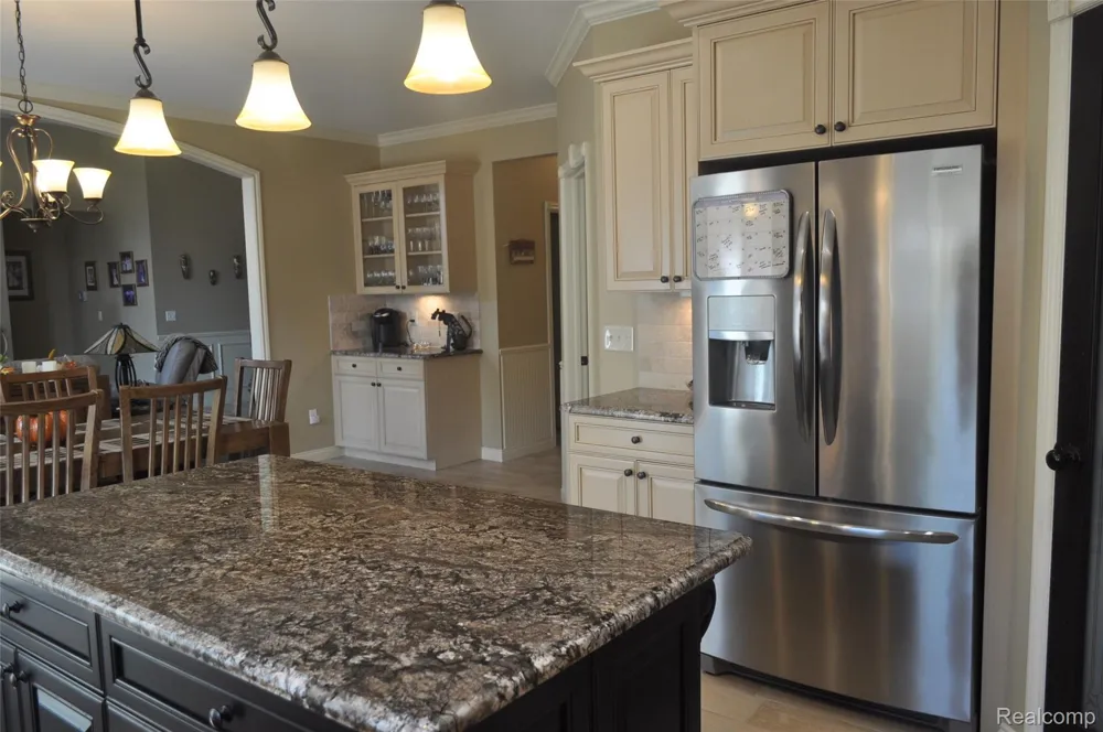 62735 Franklin Park Drive Washington Township, MI 48094