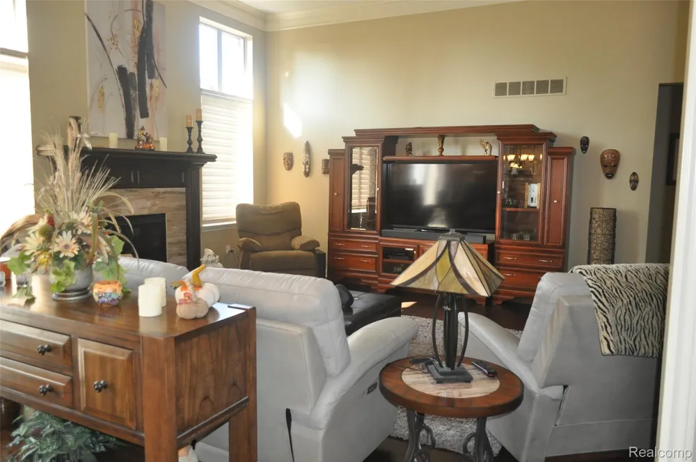 62735 Franklin Park Drive Washington Township, MI 48094