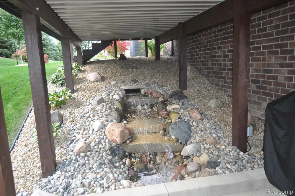 62735 Franklin Park Drive Washington Township, MI 48094