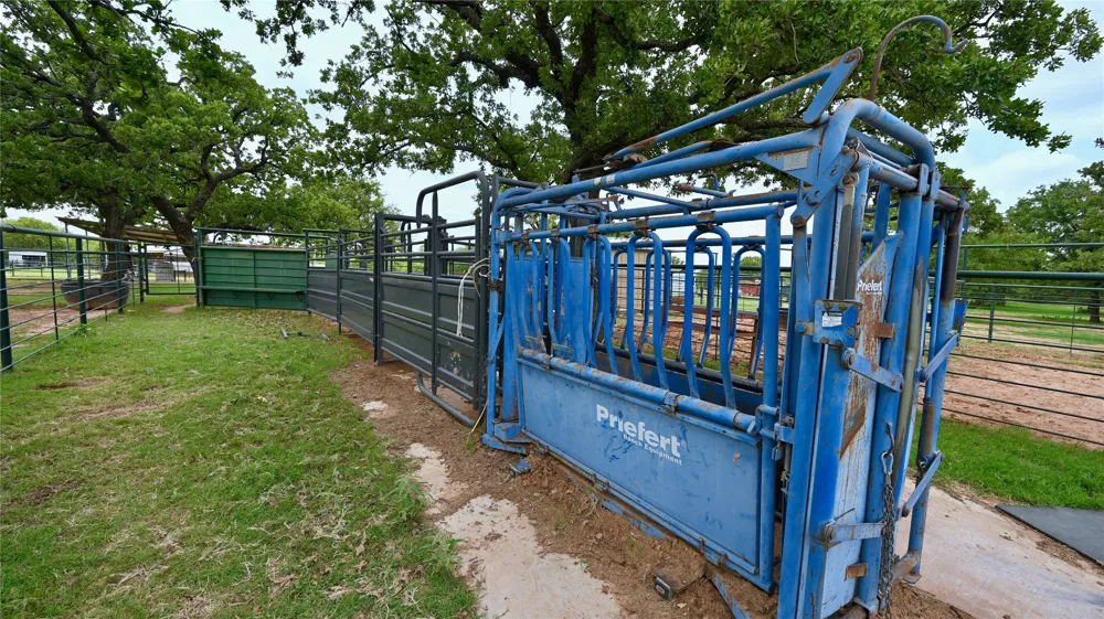 322 Liberty Chapel Road St Jo, TX 76265