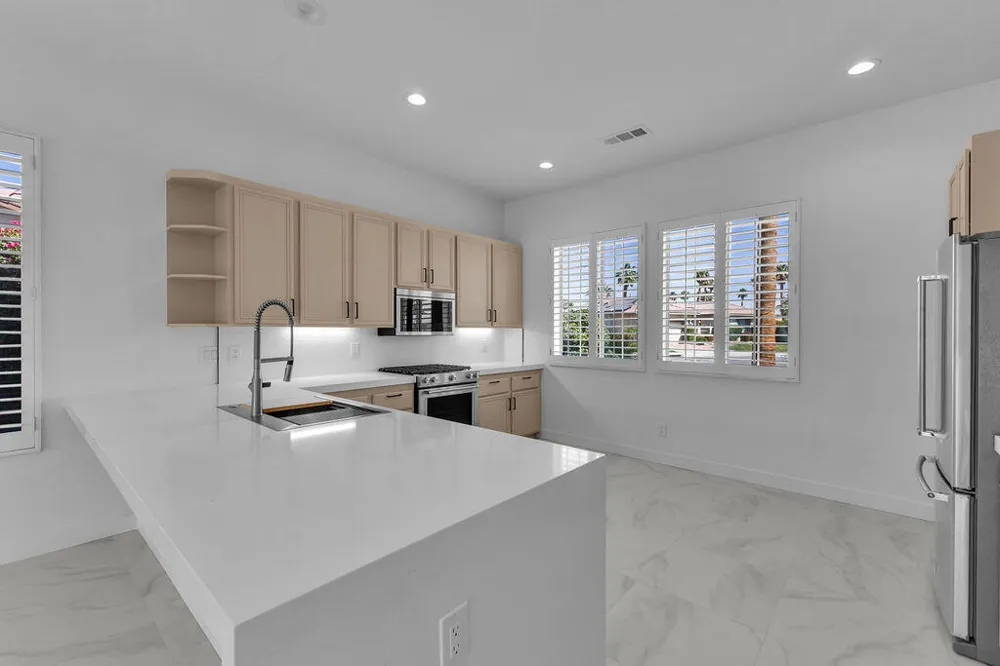 74613 Waterlily Circle Palm Desert, CA 92260
