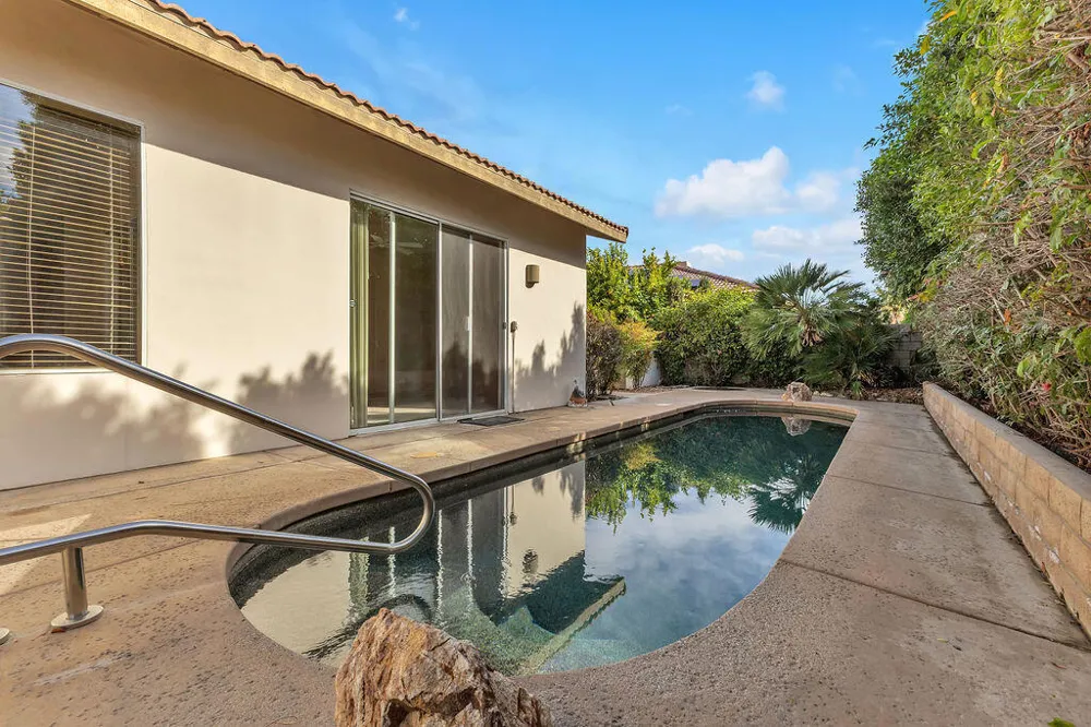 74613 Waterlily Circle Palm Desert, CA 92260