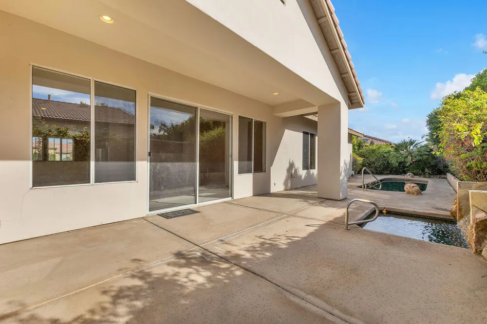 74613 Waterlily Circle Palm Desert, CA 92260