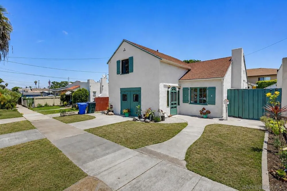 527 K Ave. National City, CA 91950