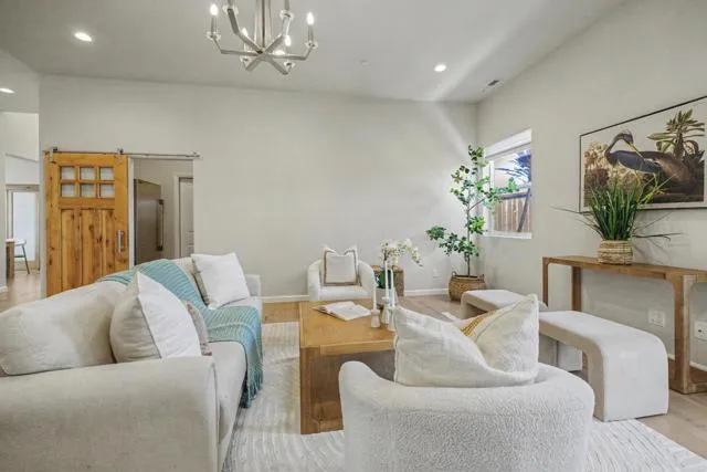 3057 California Avenue Marina, CA 93933