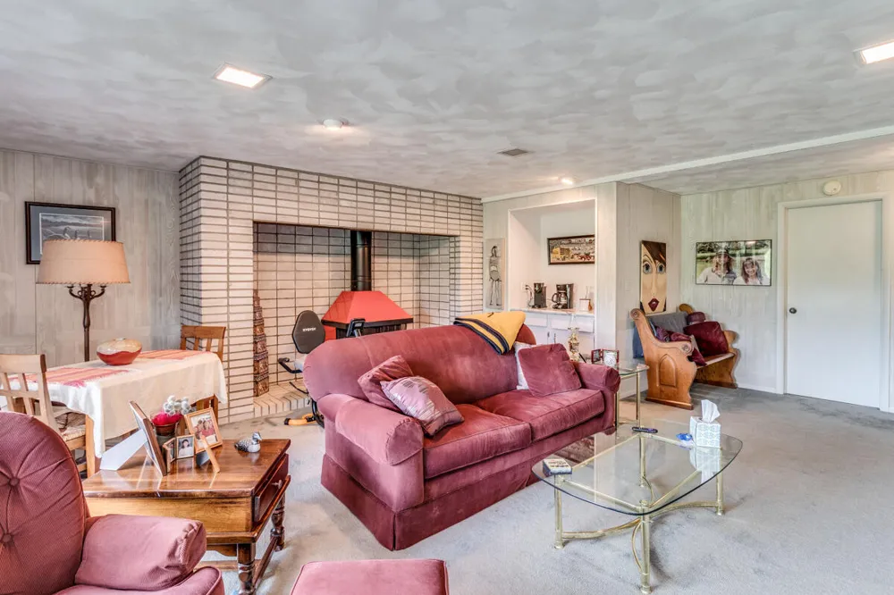 173 S Main Street Marshall Township, MI 49033