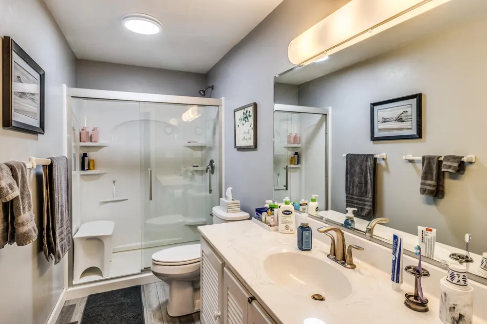 173 S Main Street Marshall Township, MI 49033