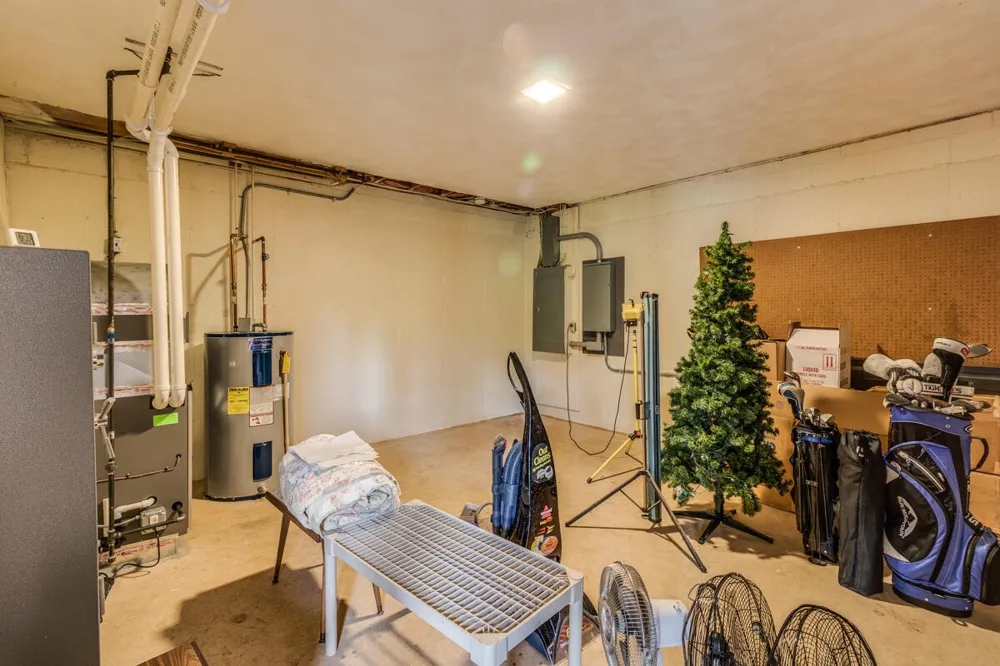 173 S Main Street Marshall Township, MI 49033