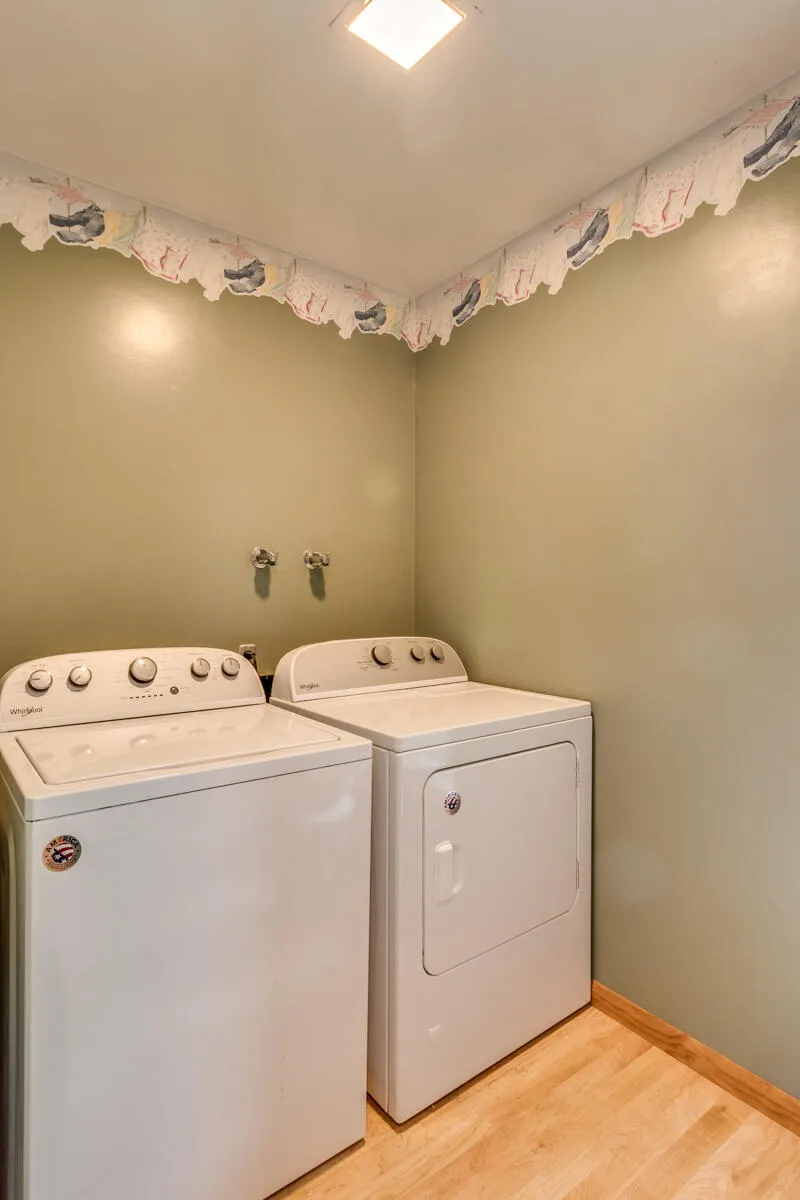 173 S Main Street Marshall Township, MI 49033