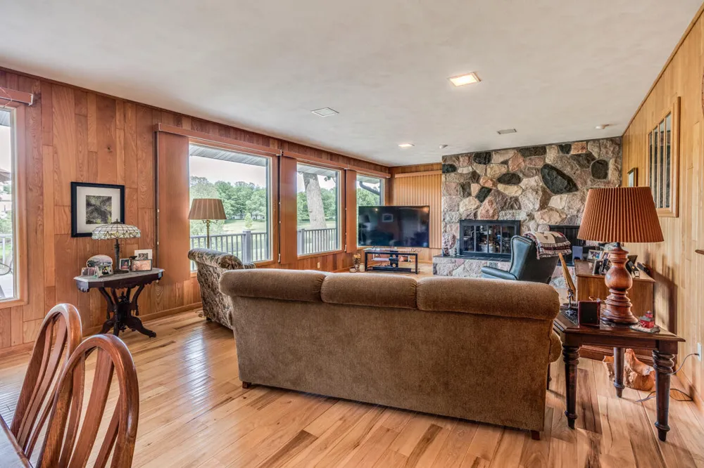 173 S Main Street Marshall Township, MI 49033