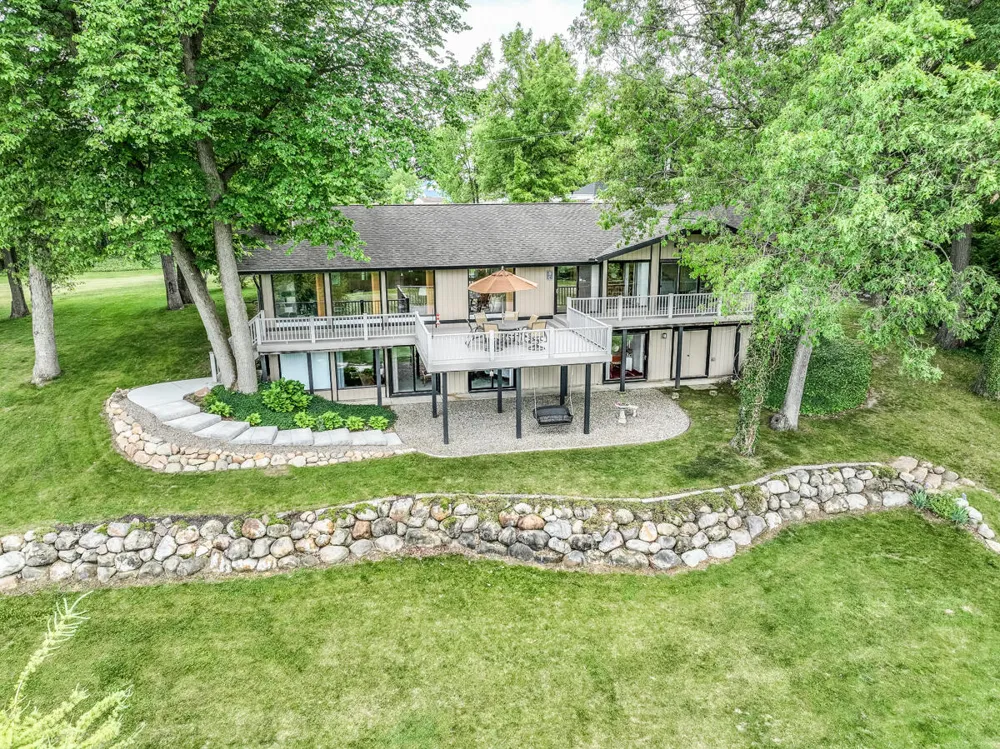 173 S Main Street Marshall Township, MI 49033