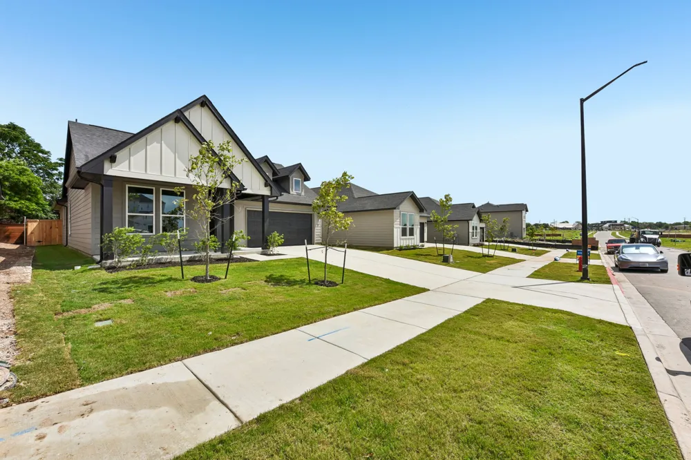 310 Romans Road Kyle, TX 78640