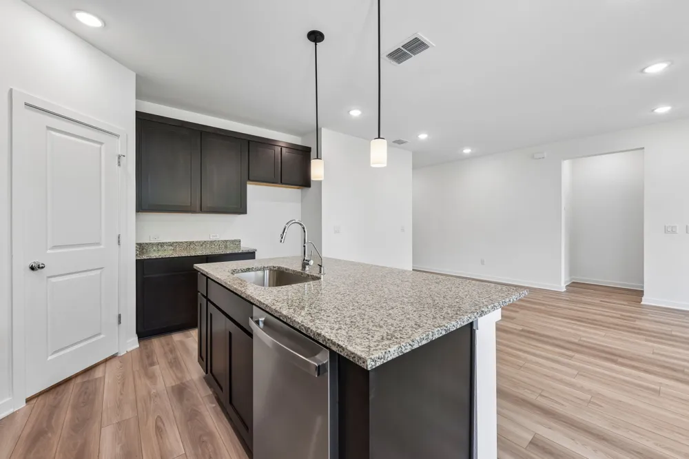 310 Romans Road Kyle, TX 78640