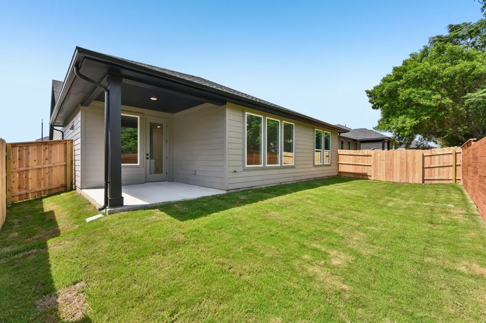310 Romans Road Kyle, TX 78640