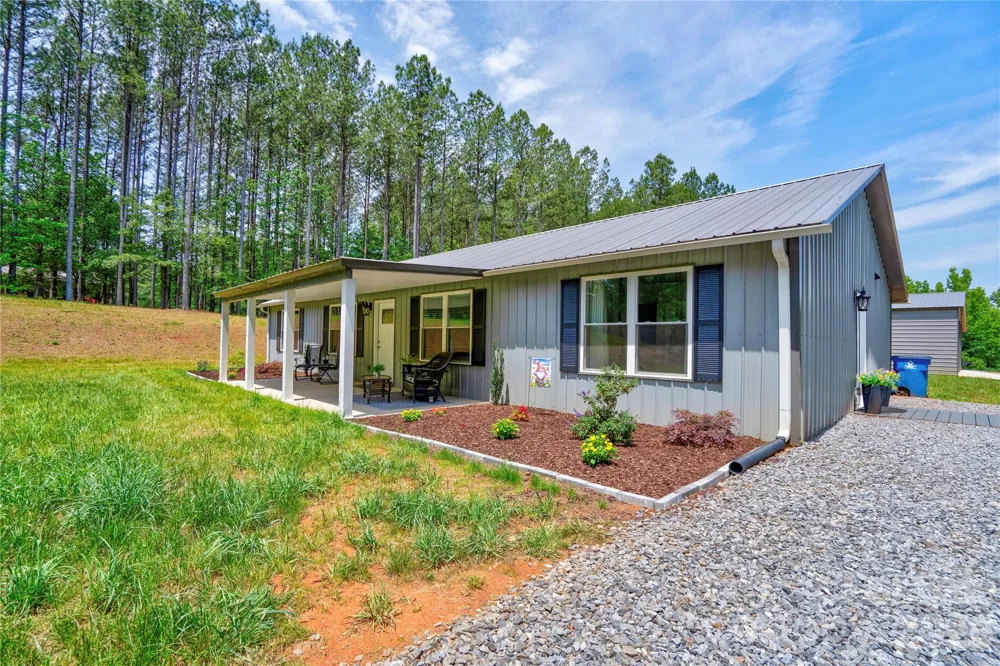 1733 Timber Drive Mooresboro, NC 28114