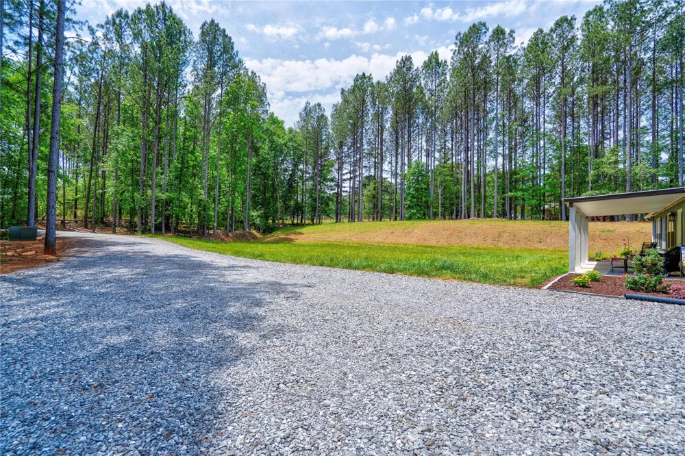 1733 Timber Drive Mooresboro, NC 28114