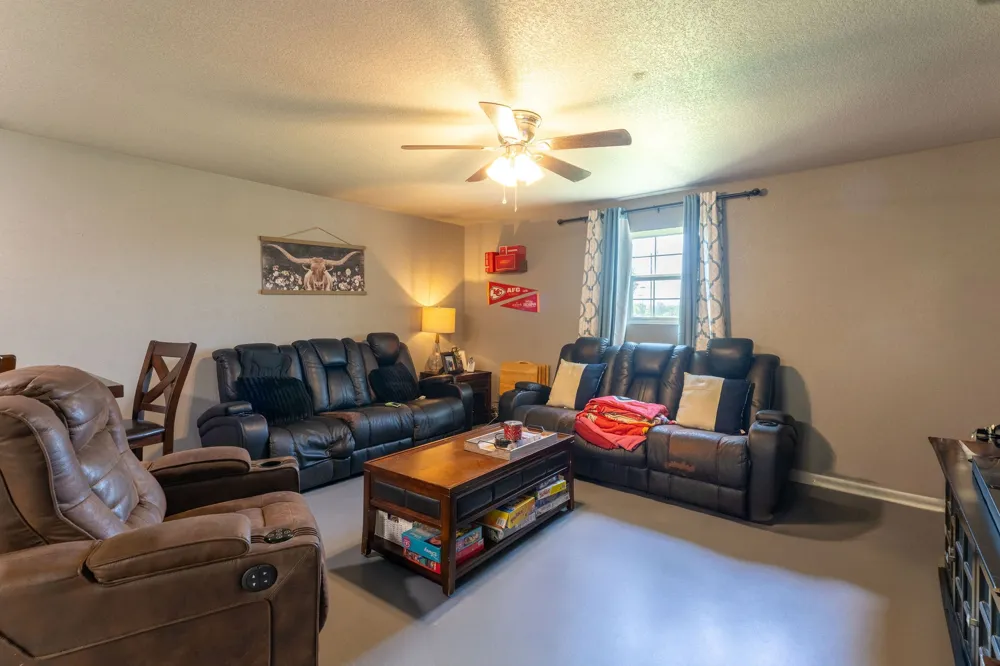 12930 Fm 1651 Canton, TX 75103