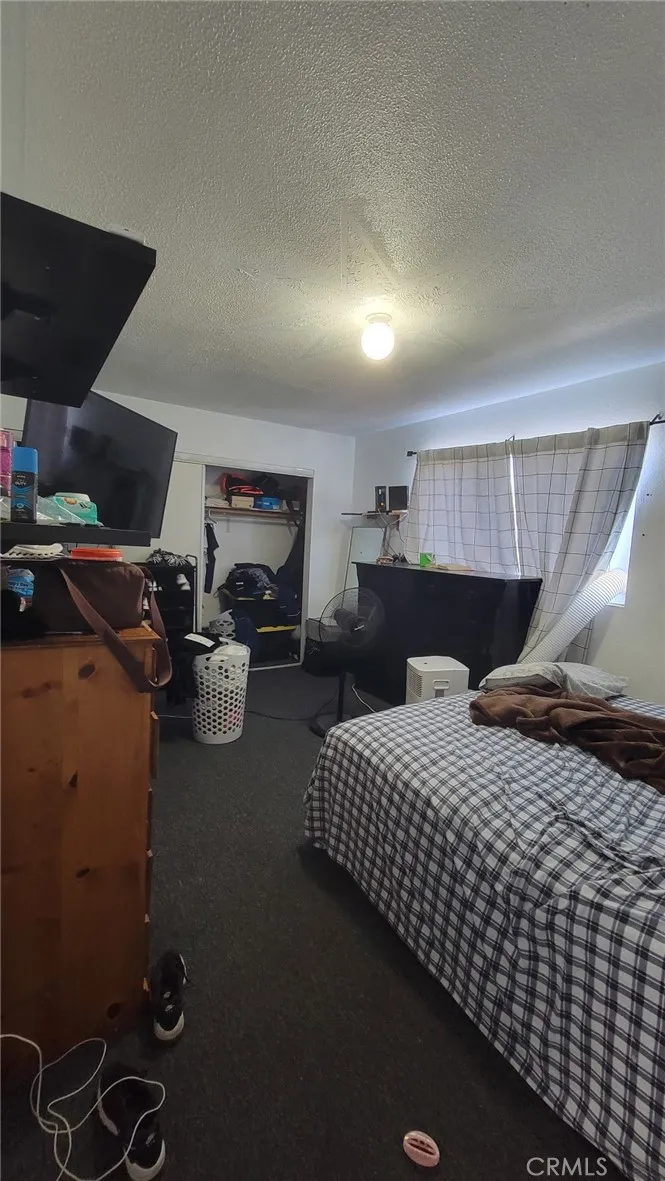 9306 Parmelee Avenue Los Angeles, CA 90002