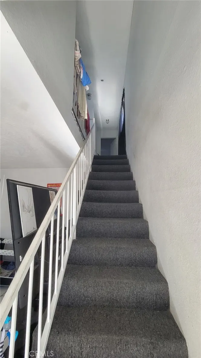 9306 Parmelee Avenue Los Angeles, CA 90002